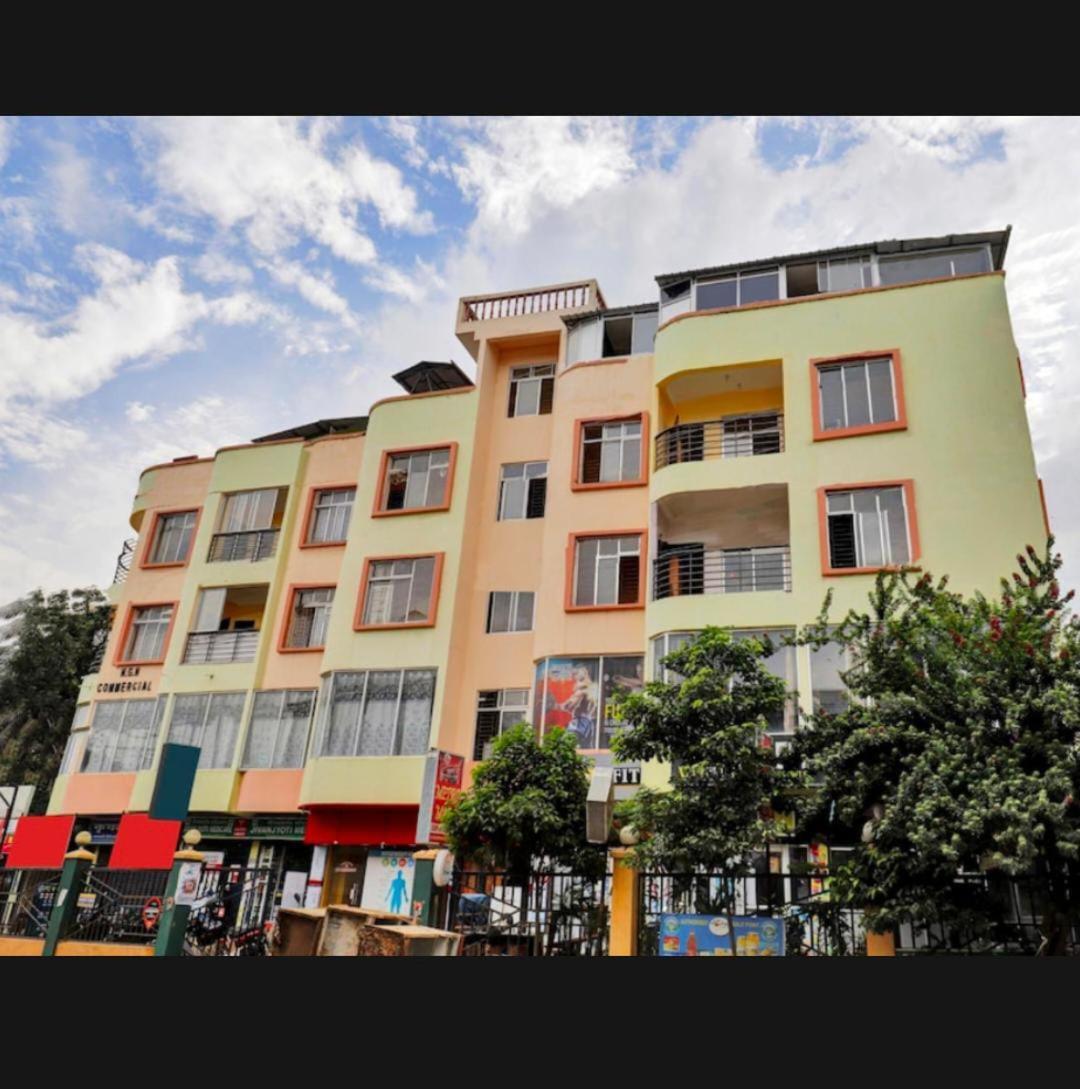 Hk Residency Hotel Guwahati Exterior foto